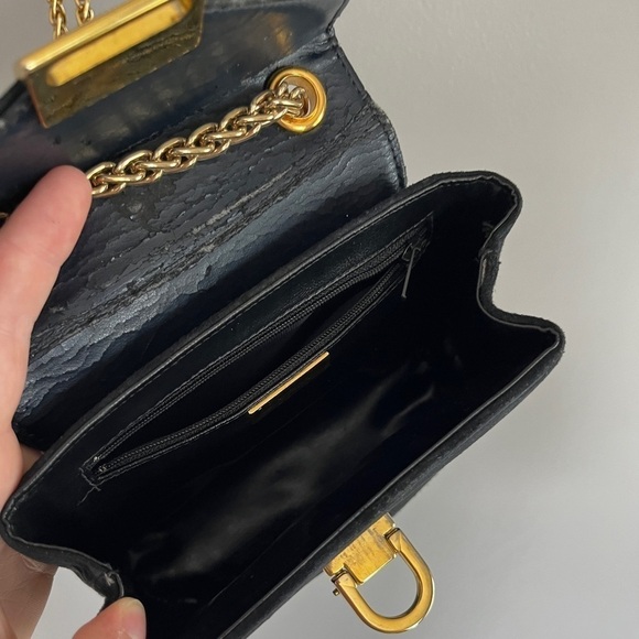 Browns Shoes Made in Canada Small Black Velvet Purse Gold Chain and Hardware - Picture 9 of 14